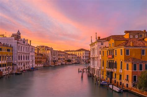 what are cheapest flights dublin to venice